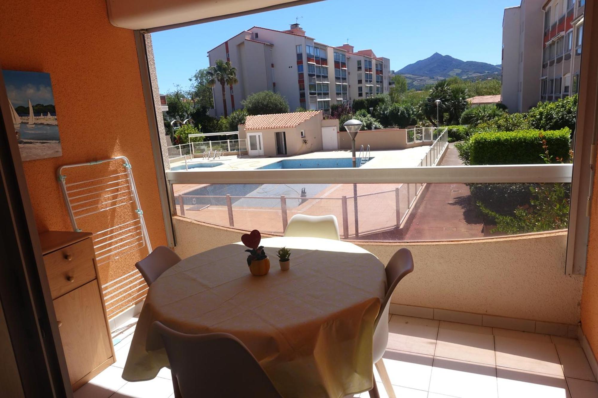 Terrasse , Vue Sur Piscine Montagne !! Incroyable ! Argeles-sur-Mer